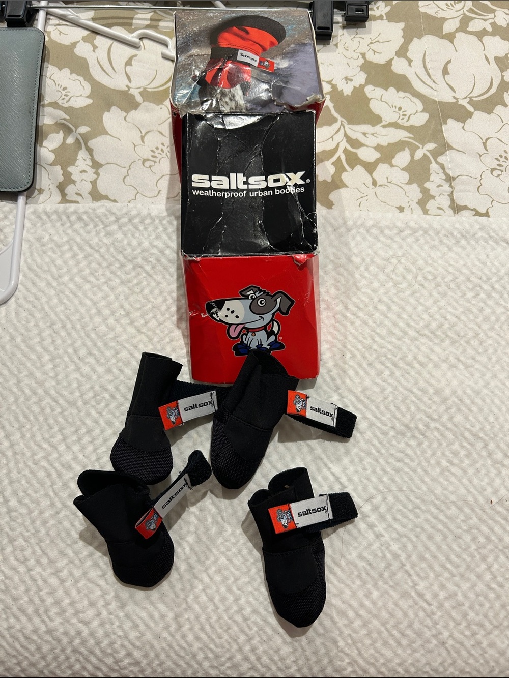 Saltsox Black Weatherproof Dog Booties - Set of 4